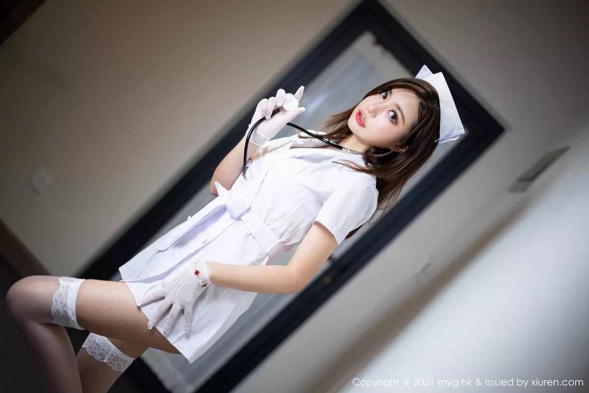 秀人集.com_[MyGirl美媛馆]Vol.578_女神绮里嘉Carina杭州旅拍护士制服主题缕空蕾丝内衣诱惑写真90P